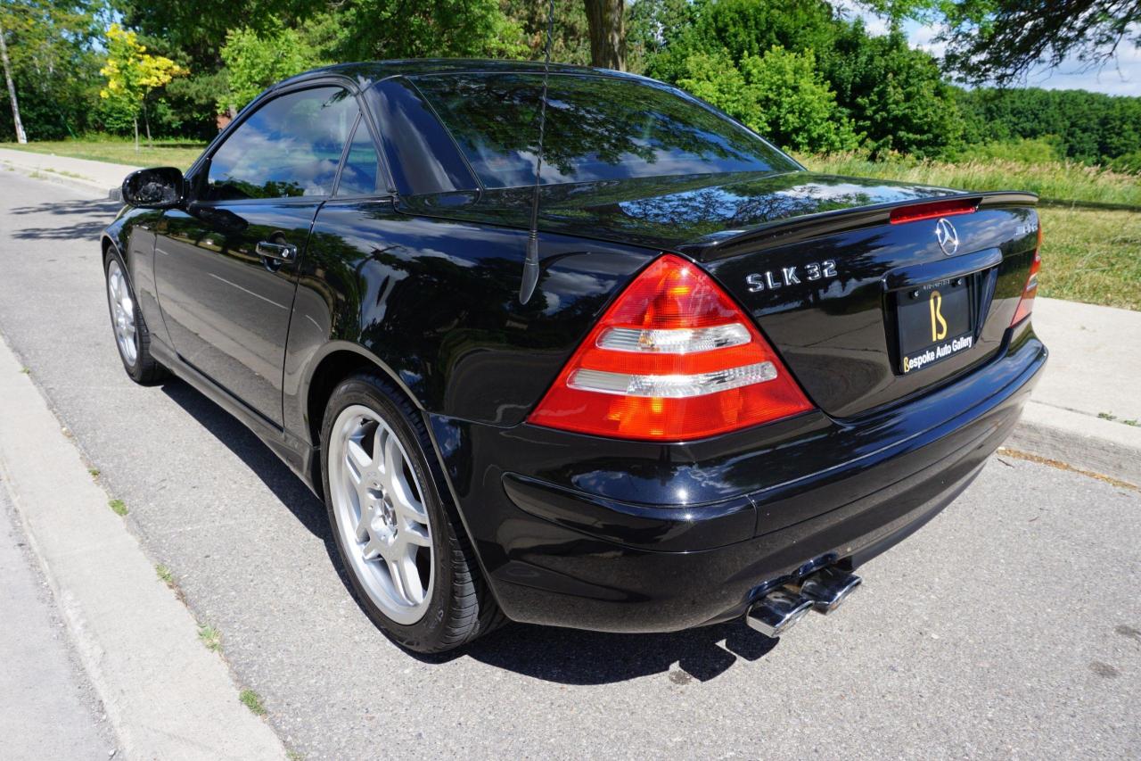 2004 Mercedes-Benz SLK RARE / NO ACCIDENTS / IMMACULATE / LOCAL CAR / AMG Photo2
