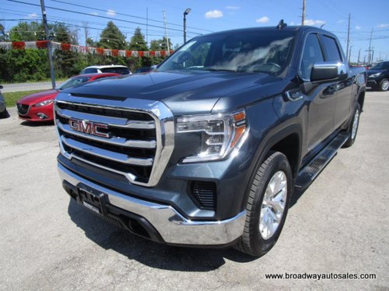 Used 2021 GMC Sierra 1500 LIKE NEW SLE-MODEL 6 PASSENGER 5.3L - V8.. 4X4.. CREW-CAB.. SHORTY.. TRAILER BRAKE.. HEATED SEATS & WHEEL.. BACK-UP CAMERA.. BLUETOOTH SYSTEM.. for sale in Bradford, ON