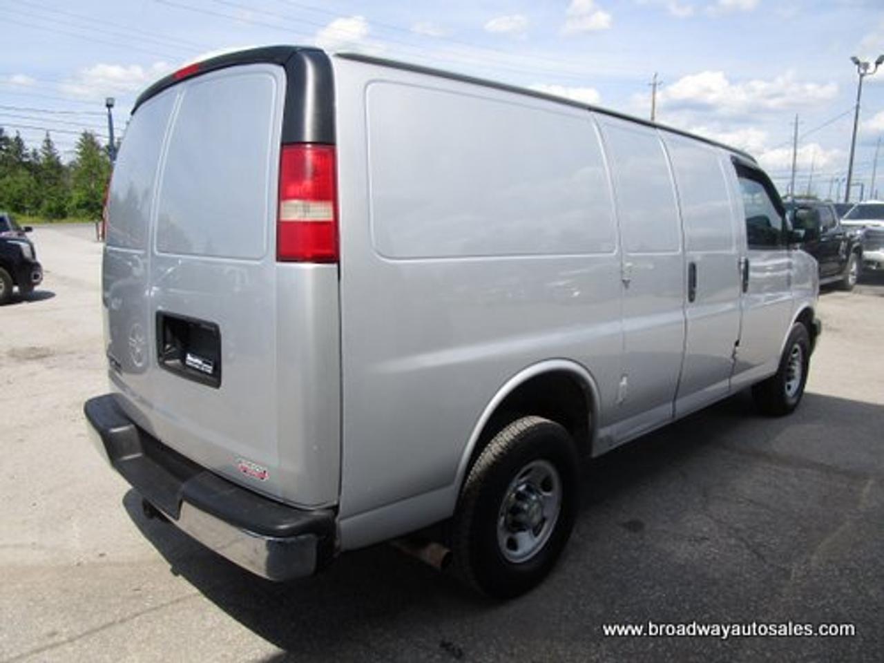 2015 Chevrolet Express 3/4 TON CARGO MOVING 2 PASSENGER 4.8L - V8.. SHORTY.. BARN-DOOR-ENTRANCES.. CD/AUX INPUT.. KEYLESS ENTRY.. AIR CONDITIONING.. TOW SUPPORT.. Photo
