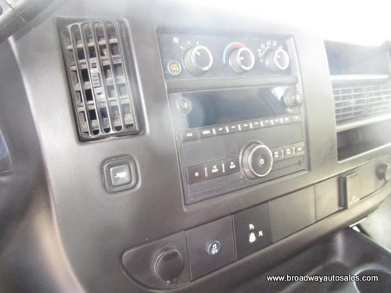 2015 Chevrolet Express 3/4 TON CARGO MOVING 2 PASSENGER 4.8L - V8.. SHORTY.. BARN-DOOR-ENTRANCES.. CD/AUX INPUT.. KEYLESS ENTRY.. AIR CONDITIONING.. TOW SUPPORT.. Photo