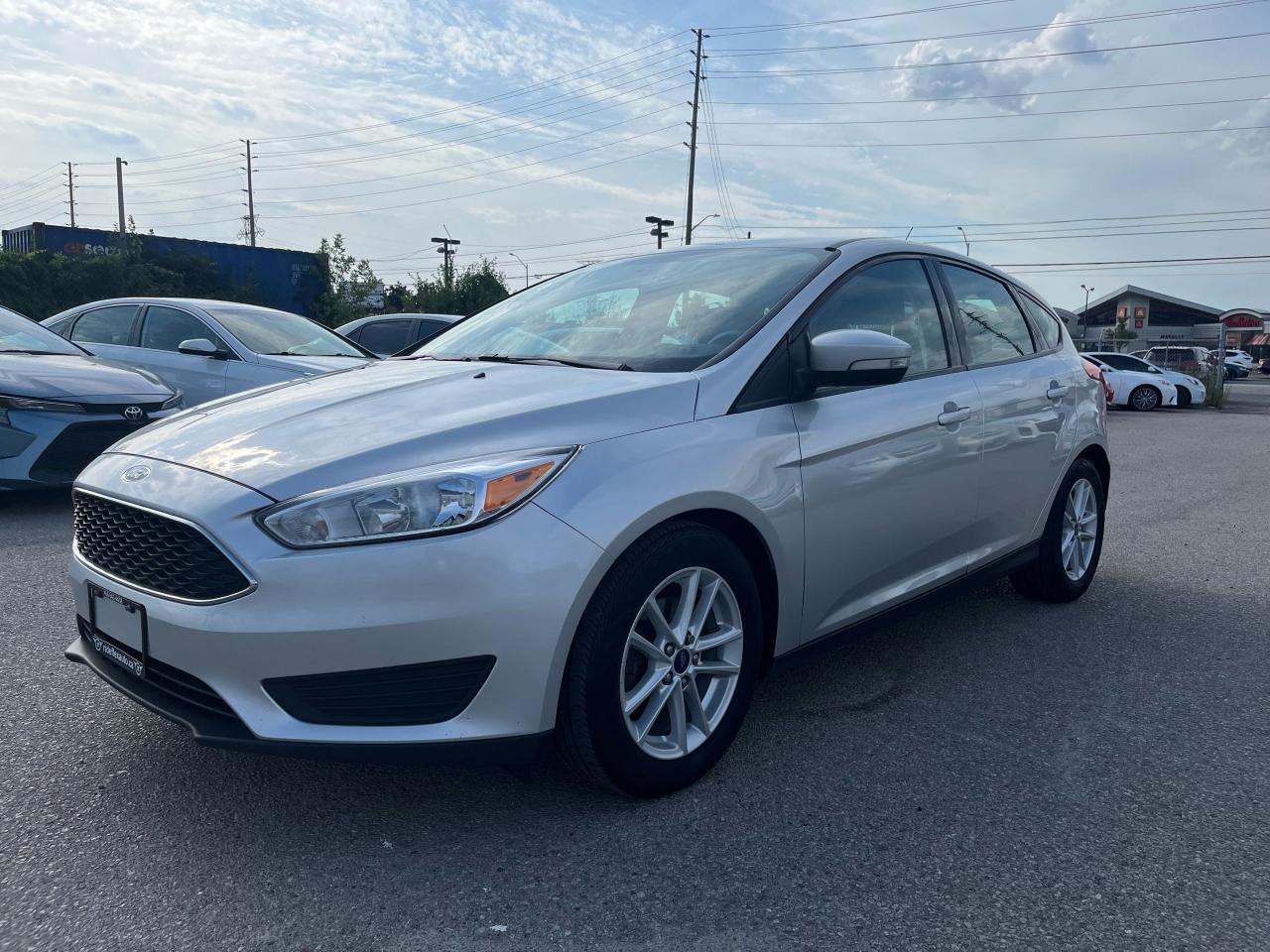 2018 Ford Focus SE - Photo #1