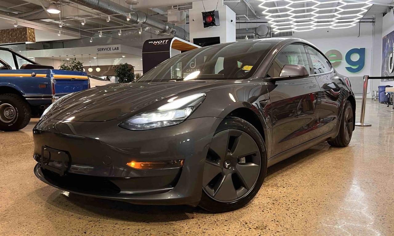 Used 2021 Tesla Model 3 STANDARD RANGE PLUS for sale in Winnipeg, MB