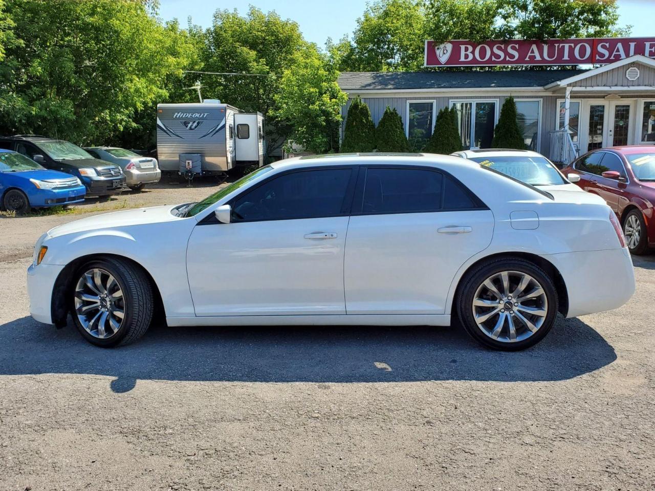 2014 Chrysler 300 S Photo