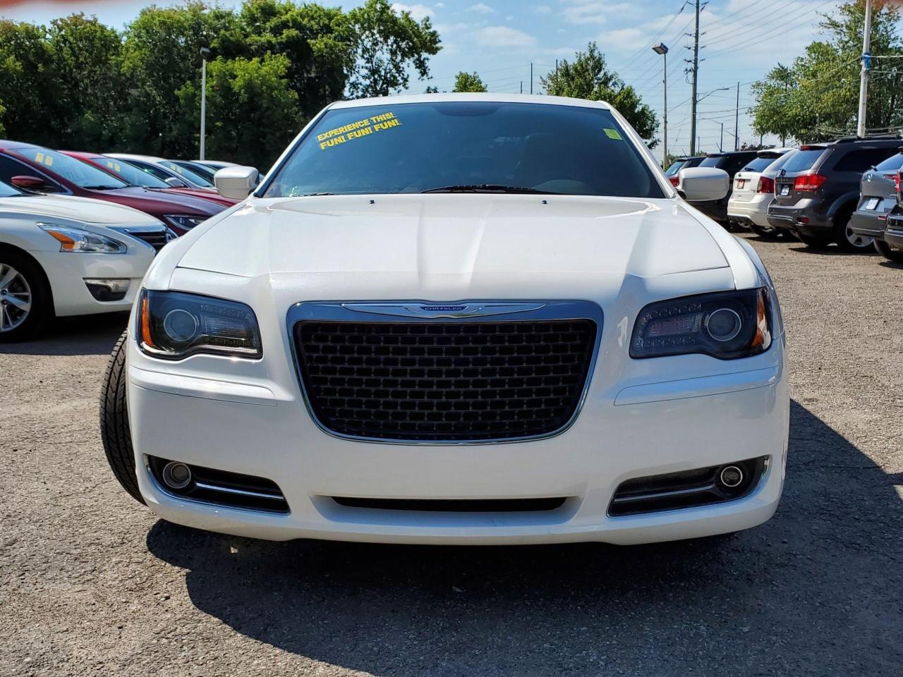 2014 Chrysler 300 S Photo