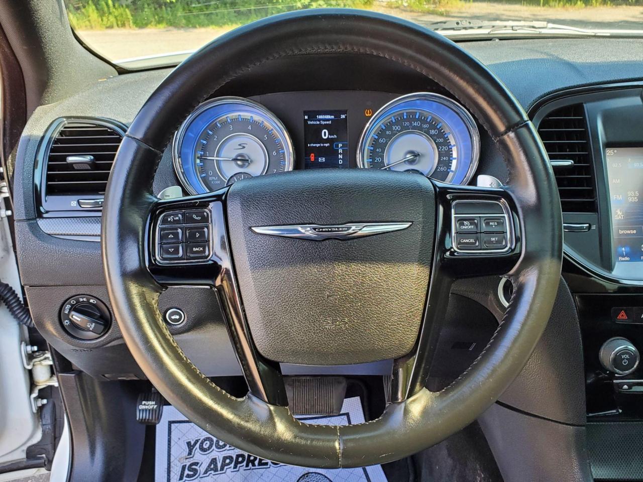 2014 Chrysler 300 S Photo