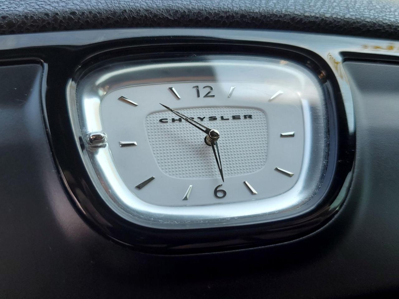 2014 Chrysler 300 S Photo