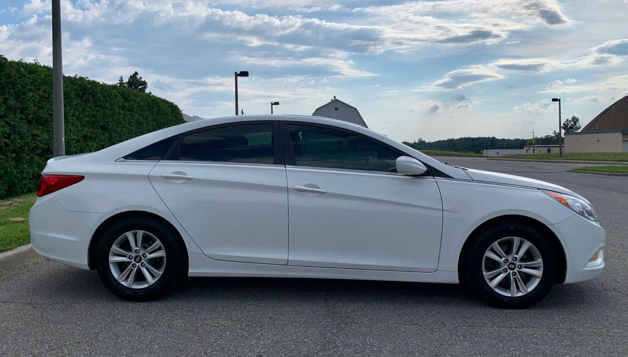 2013 Hyundai Sonata 4dr Sdn 2.4L Auto GLS - Photo #11