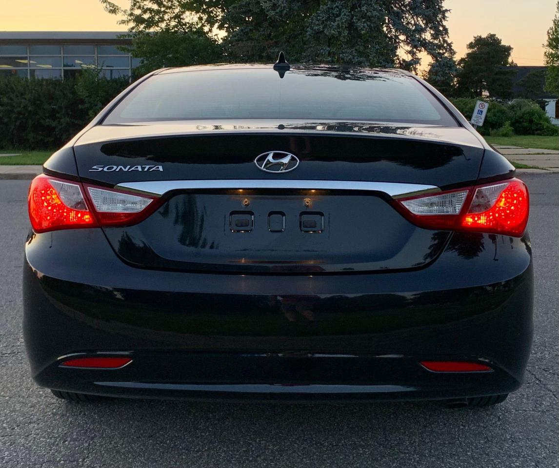 2013 Hyundai Sonata GL - Photo #16