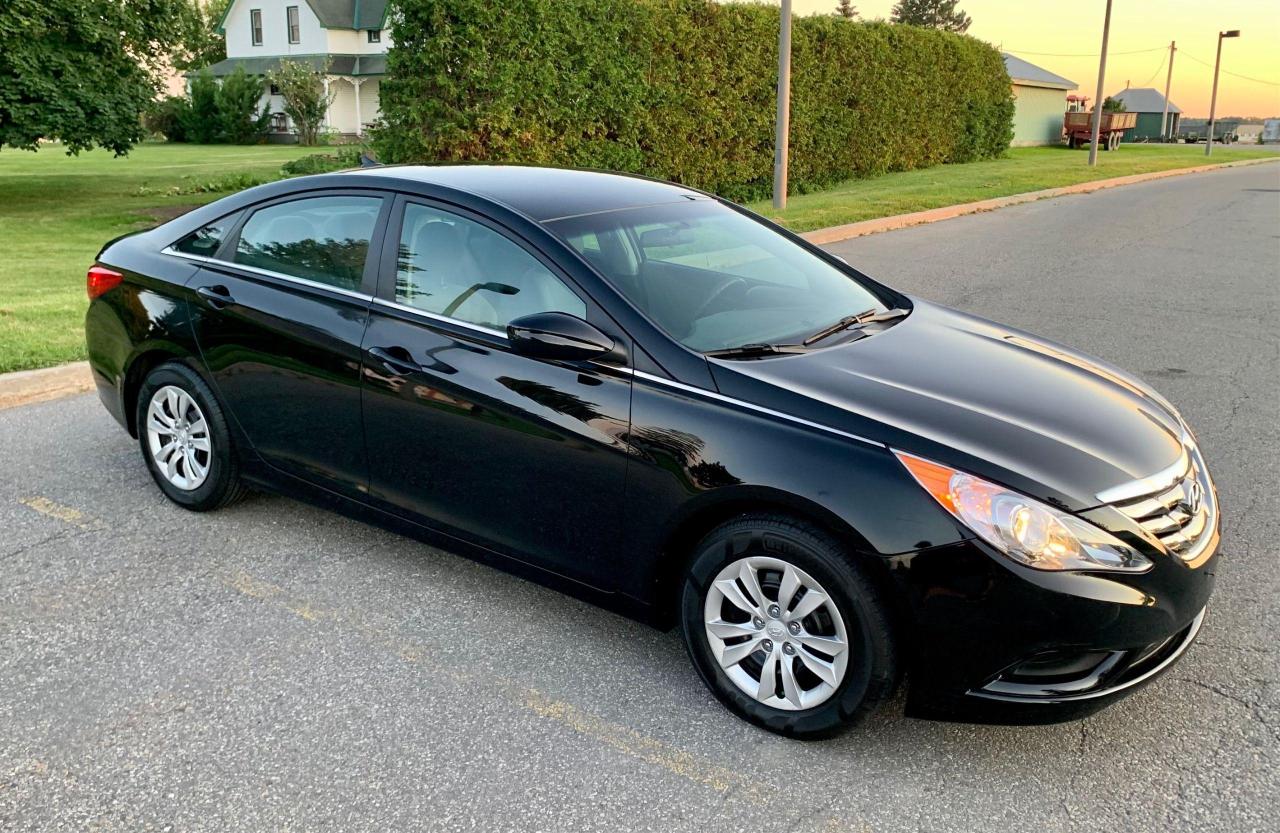 2013 Hyundai Sonata GL - Photo #11