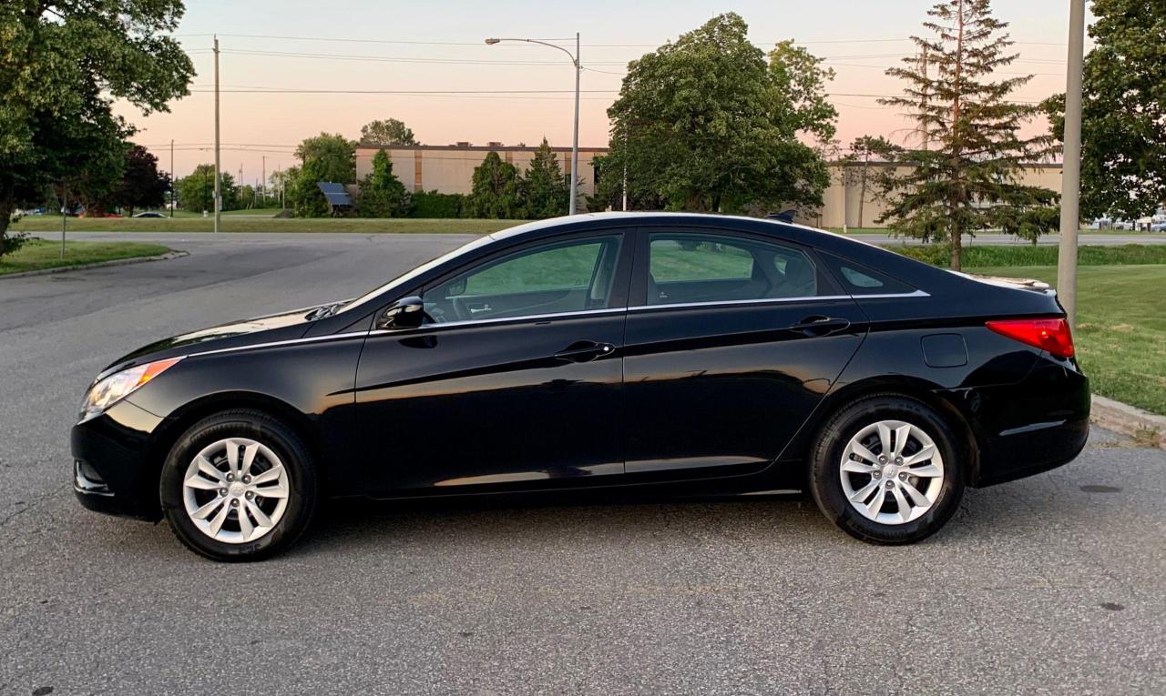 2013 Hyundai Sonata GL - Photo #17