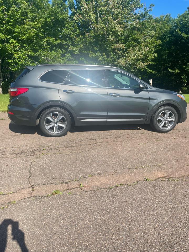 2014 Hyundai Santa Fe XL AWD 4dr 3.3L Auto Luxury - Photo #1