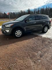 2014 Hyundai Santa Fe XL AWD 4dr 3.3L Auto Luxury - Photo #2