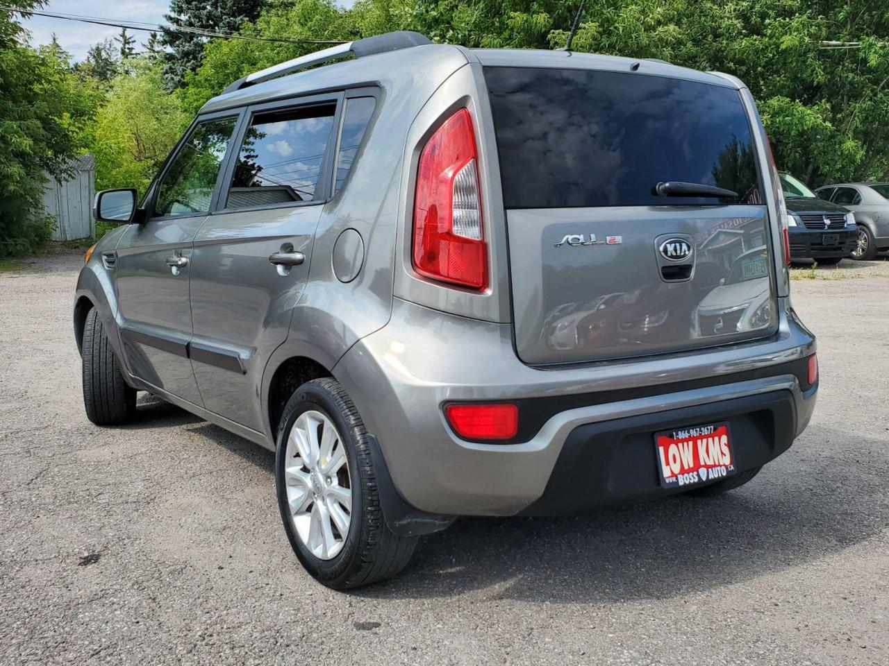 2013 Kia Soul 2U Photo2