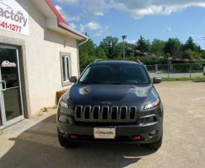 2016 Jeep Cherokee Trailhawk, No Accidents Heated/cooled Leather, - Photo #4