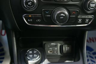 2016 Jeep Cherokee Trailhawk, No Accidents Heated/cooled Leather, - Photo #14