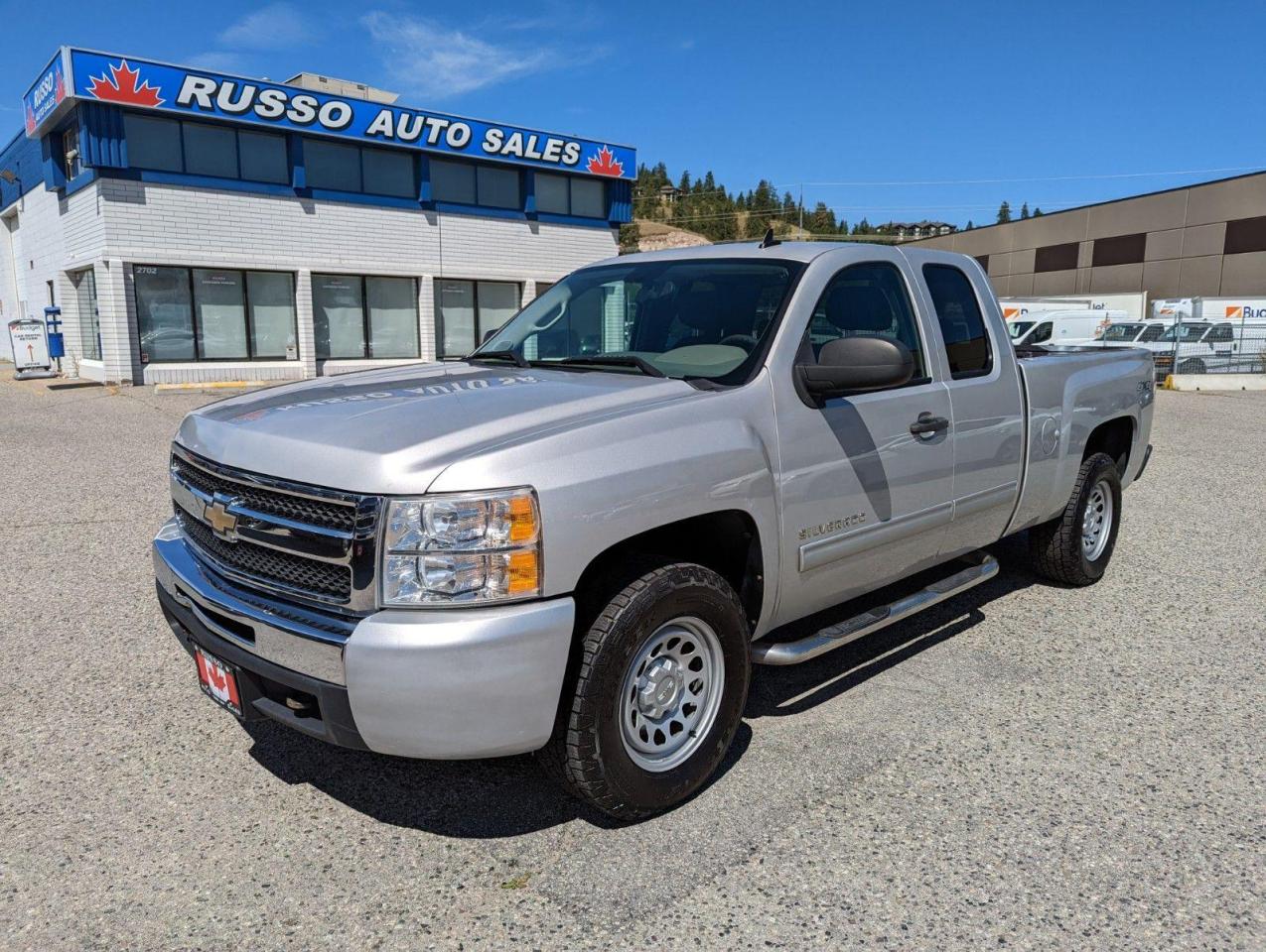 2010 Chevrolet Silverado 1500 4x4x LS Extended Cab, 6'6" Box