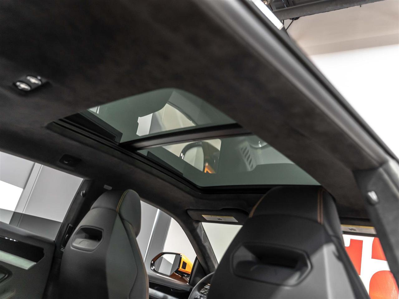 2021 Lamborghini Urus Bang & Olufsen|Full Clear PPF|Carbon Ceramic Brakes Photo