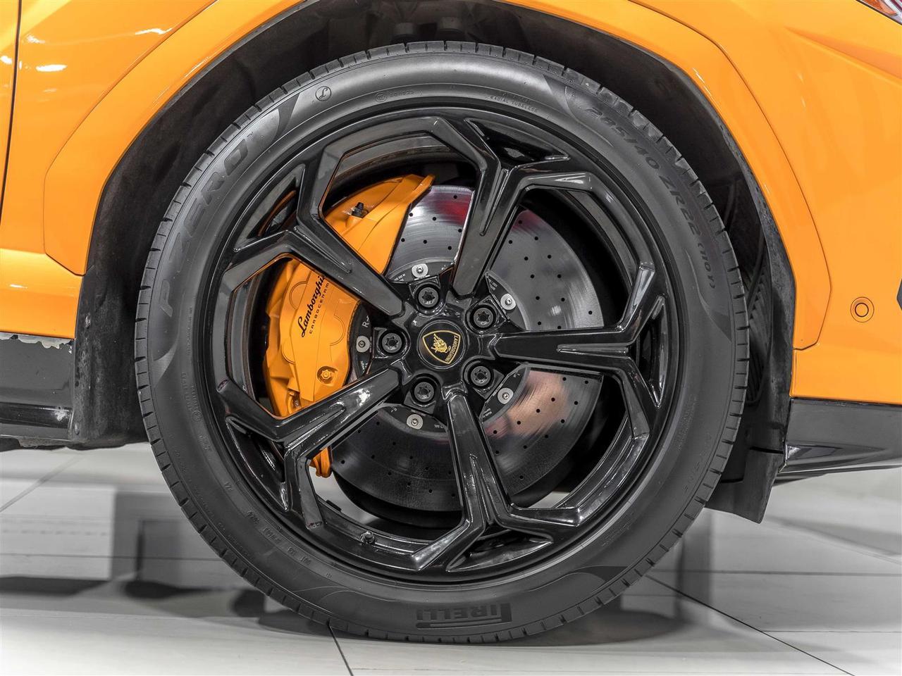 2021 Lamborghini Urus Bang & Olufsen|Full Clear PPF|Carbon Ceramic Brakes Photo