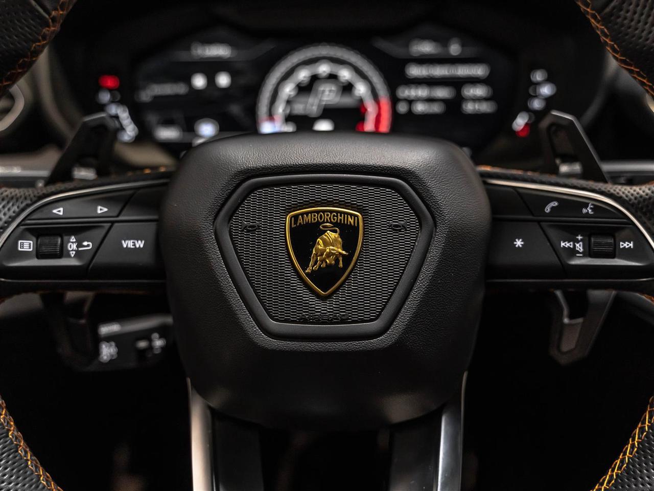 2021 Lamborghini Urus Bang & Olufsen|Full Clear PPF|Carbon Ceramic Brakes Photo