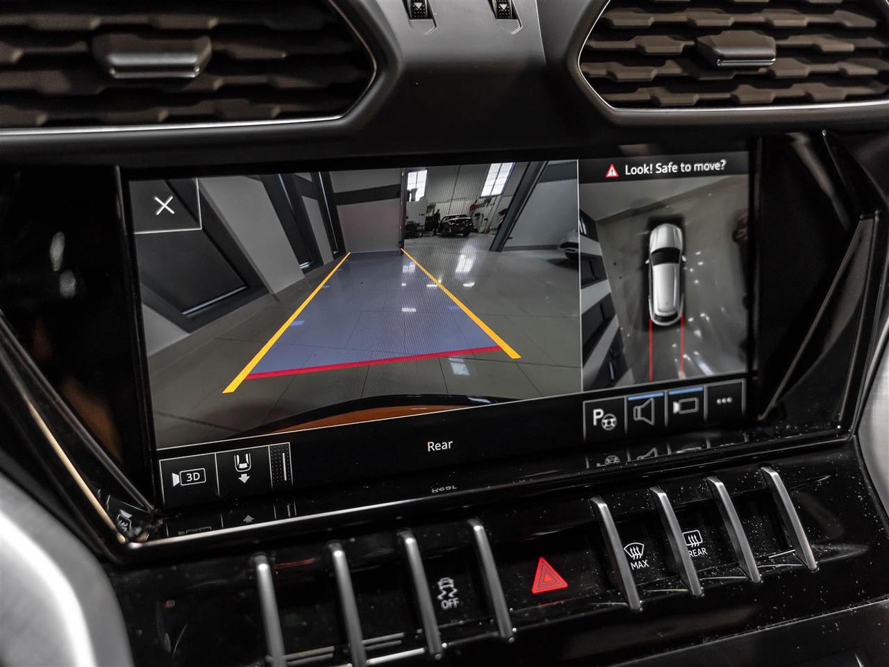 2021 Lamborghini Urus Bang & Olufsen|Full Clear PPF|Carbon Ceramic Brakes Photo
