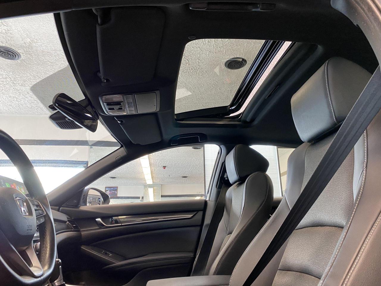 2018 Honda Accord Sport 1.5L+Roof+LaneKeep+New Brakes+CLEAN CARFAX - Photo #11