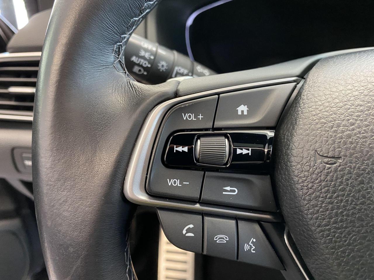 2018 Honda Accord Sport 1.5L+Roof+LaneKeep+New Brakes+CLEAN CARFAX - Photo #52