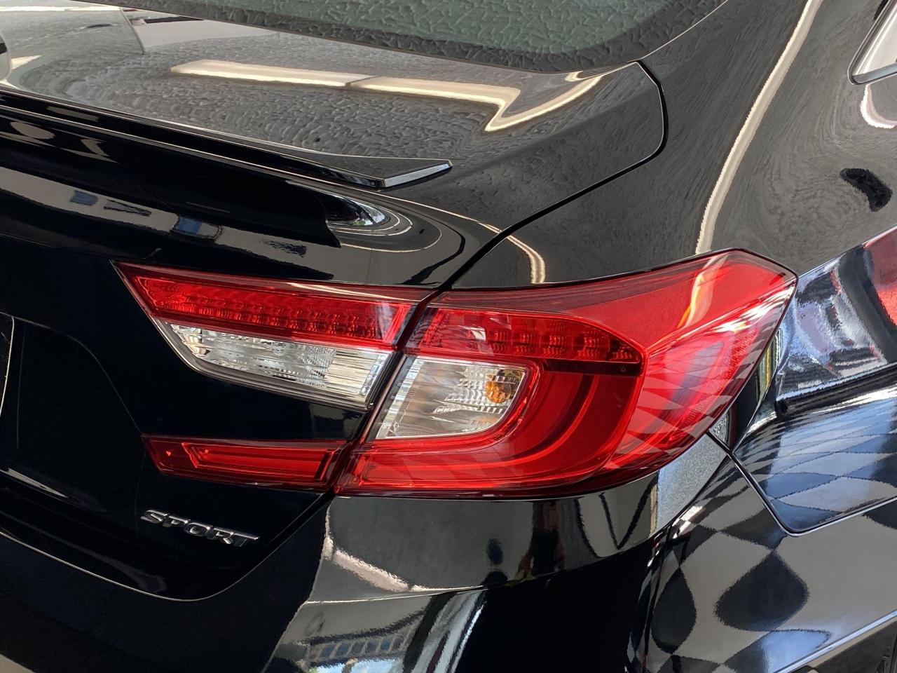 2018 Honda Accord Sport 1.5L+Roof+LaneKeep+New Brakes+CLEAN CARFAX - Photo #69