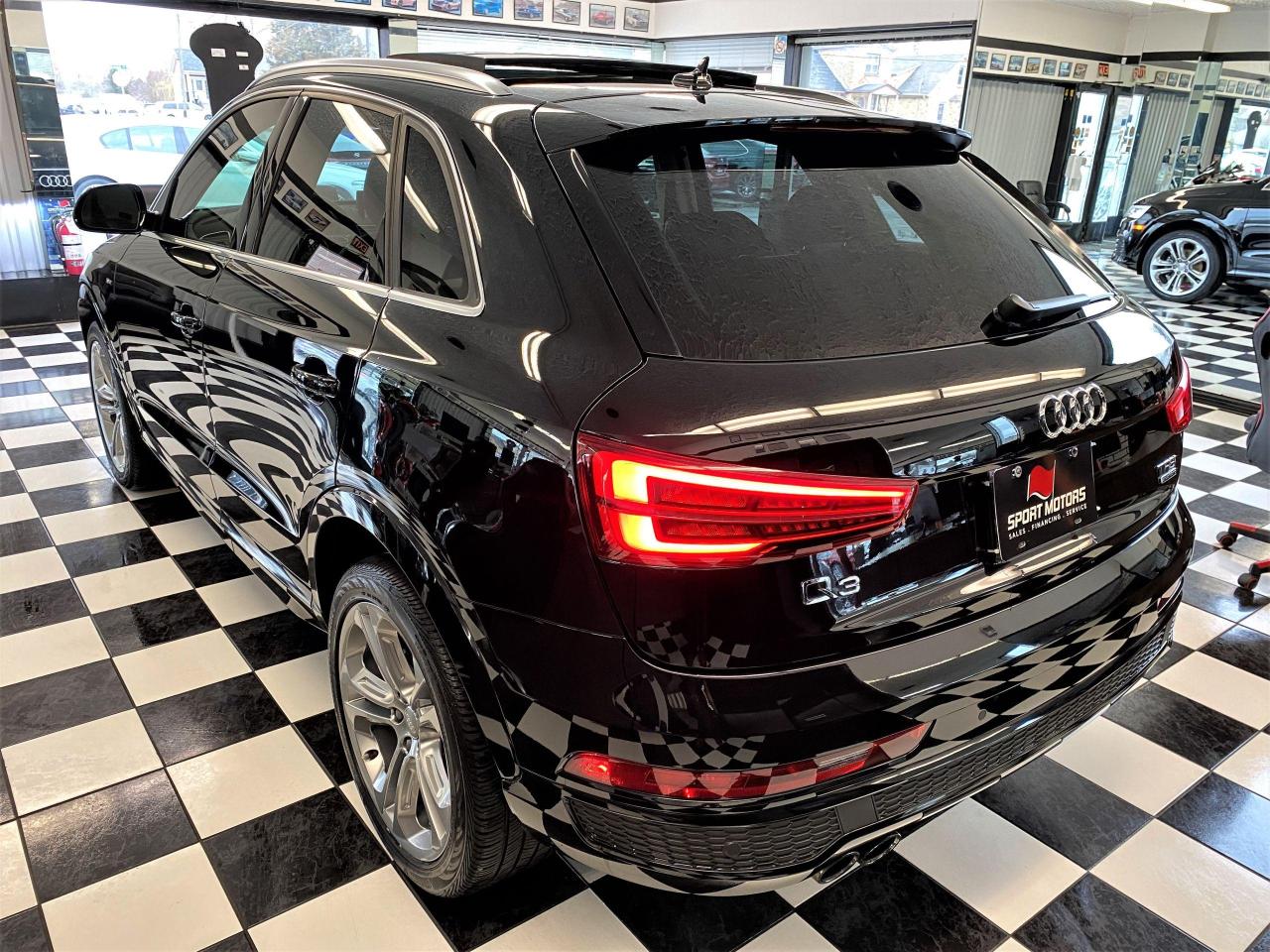 2017 Audi Q3 Technik S-Line TFSI Quattro+GPS+Camera+CLEANCARFAX - Photo #2