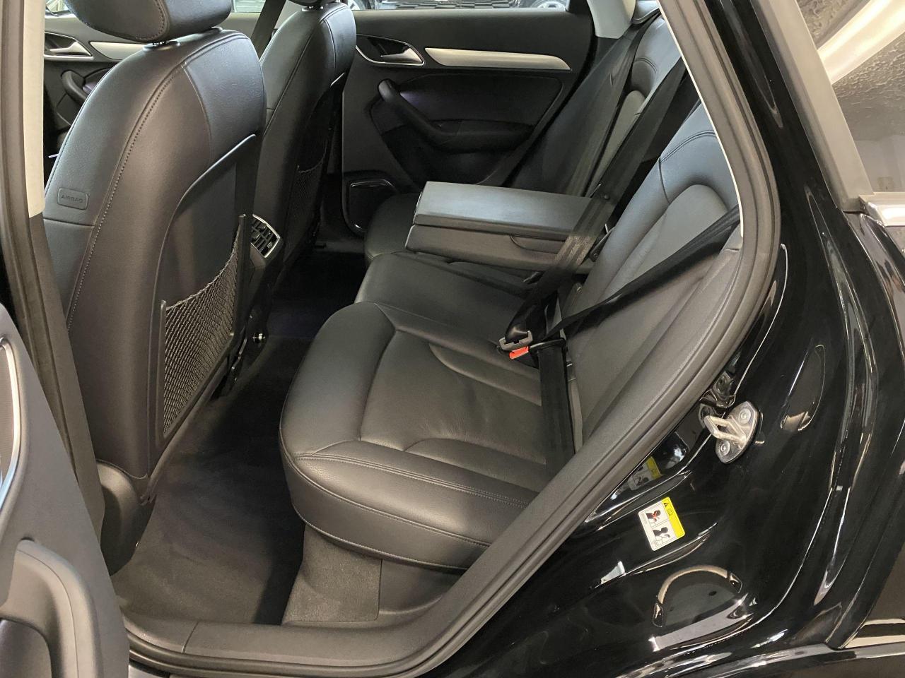 2017 Audi Q3 Technik S-Line TFSI Quattro+GPS+Camera+CLEANCARFAX - Photo #26