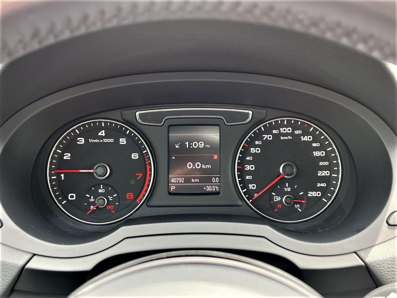 2017 Audi Q3 Technik S-Line TFSI Quattro+GPS+Camera+CLEANCARFAX - Photo #19