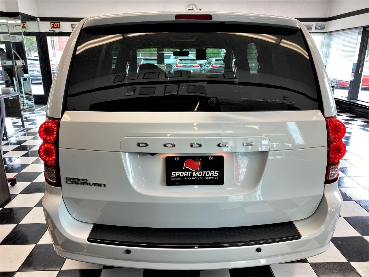 2015 Dodge Grand Caravan SXT Premium Plus+Power Doors+DVD+GPS+CLEAN CARFAX - Photo #3