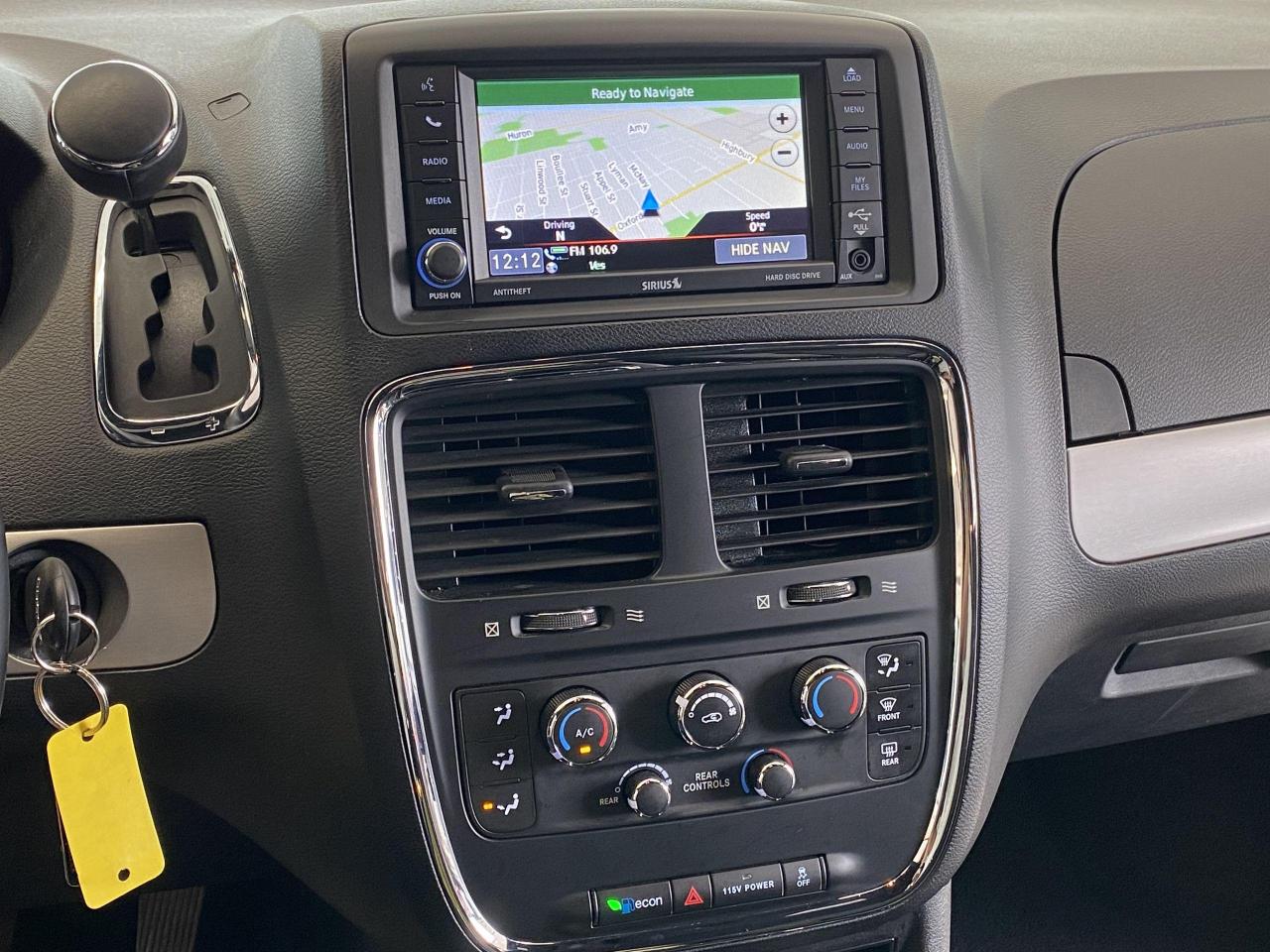 2015 Dodge Grand Caravan SXT Premium Plus+Power Doors+DVD+GPS+CLEAN CARFAX - Photo #10