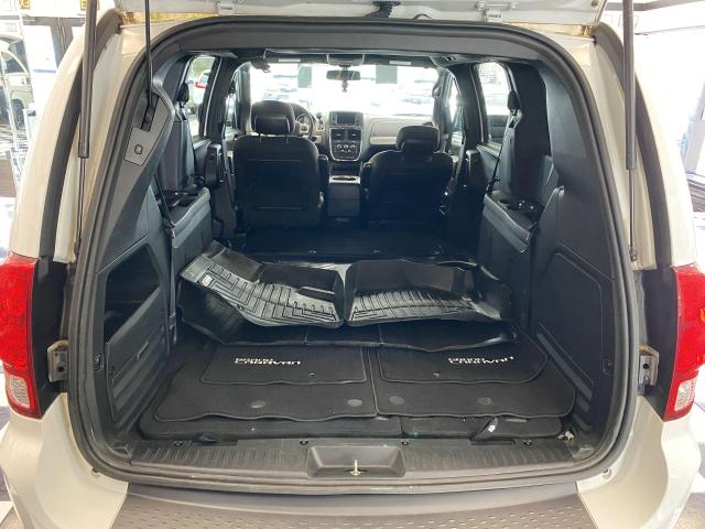 2015 Dodge Grand Caravan SXT Premium Plus+Power Doors+DVD+GPS+CLEAN CARFAX Photo27
