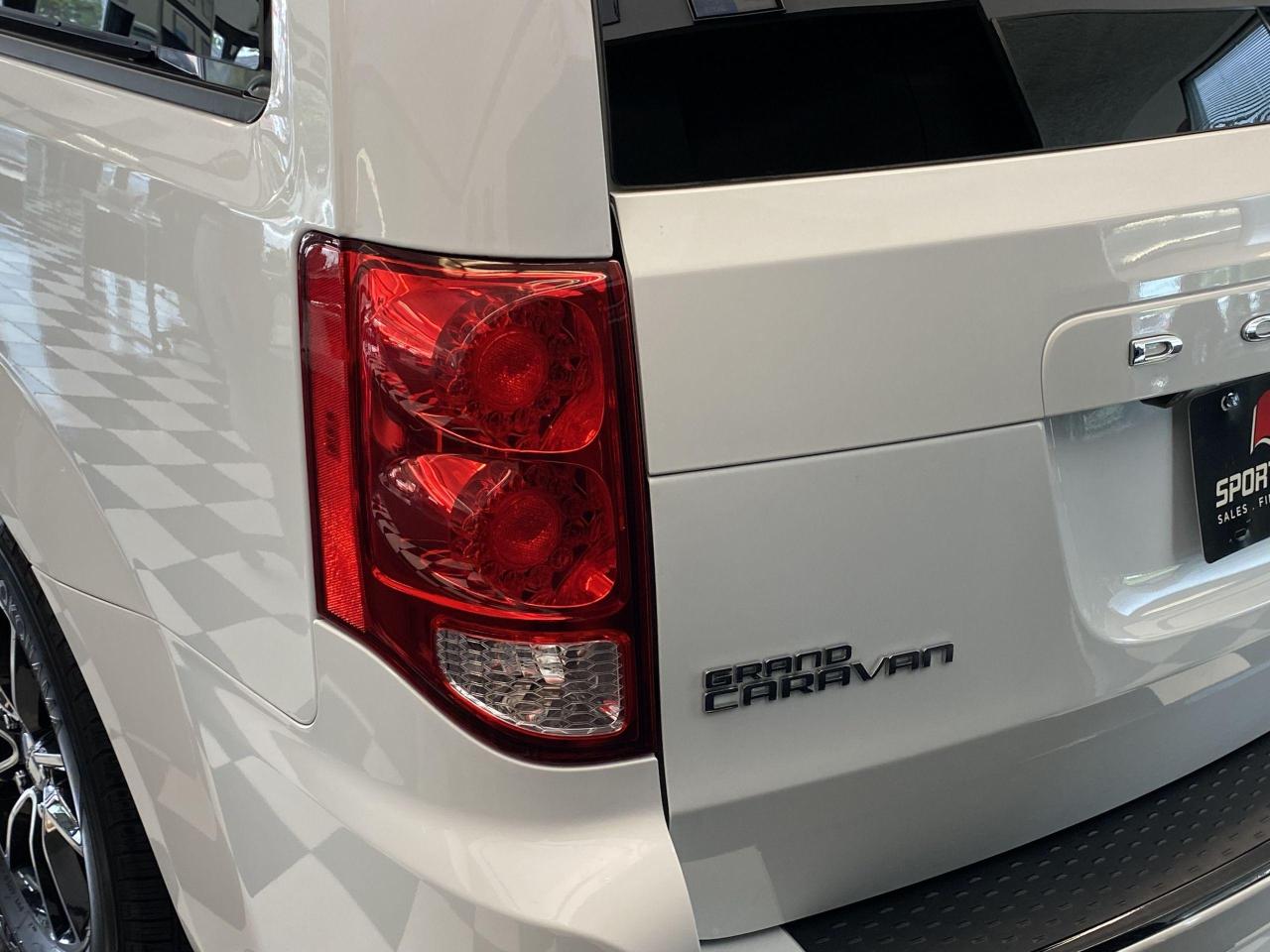 2015 Dodge Grand Caravan SXT Premium Plus+Power Doors+DVD+GPS+CLEAN CARFAX - Photo #59