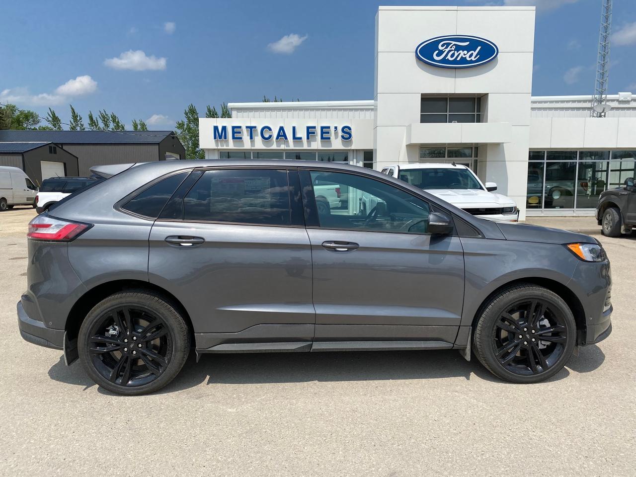 Image - 2022 Ford Edge 