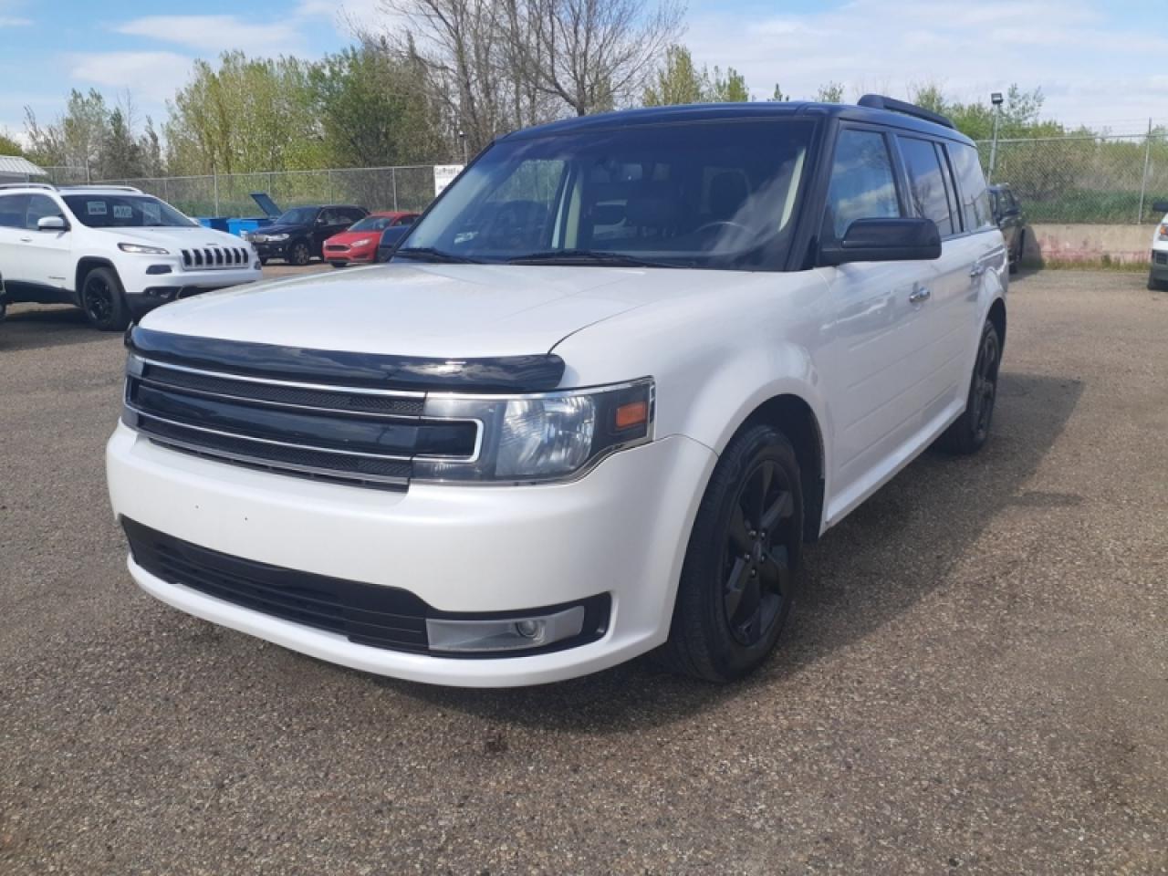 2016 Ford Flex SEL AWD Leather, Roof, Nav, BU Cam, Remote, Htd - Photo #1