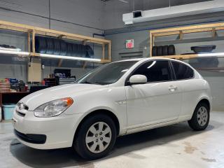 Used 2010 Hyundai Accent ***** AS IS ***** AM/FM/CD/MP3 * 12V DC Outlet * Cloth Seats * Manual Locks * Manual Windows * Rear Wiper * Climate Control * Traction Control * for sale in Cambridge, ON