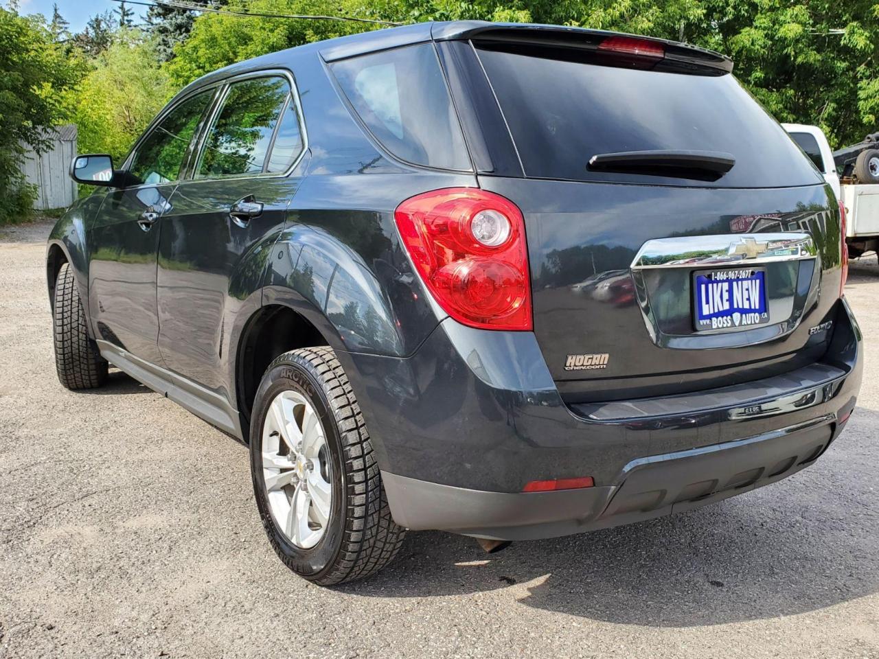 2012 Chevrolet Equinox 2LS Photo2