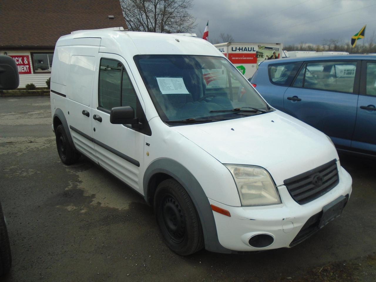 Used 2012 Ford Transit Connect cargo van 114.6  XLT  w-o rear door glass for sale in Fenwick, ON