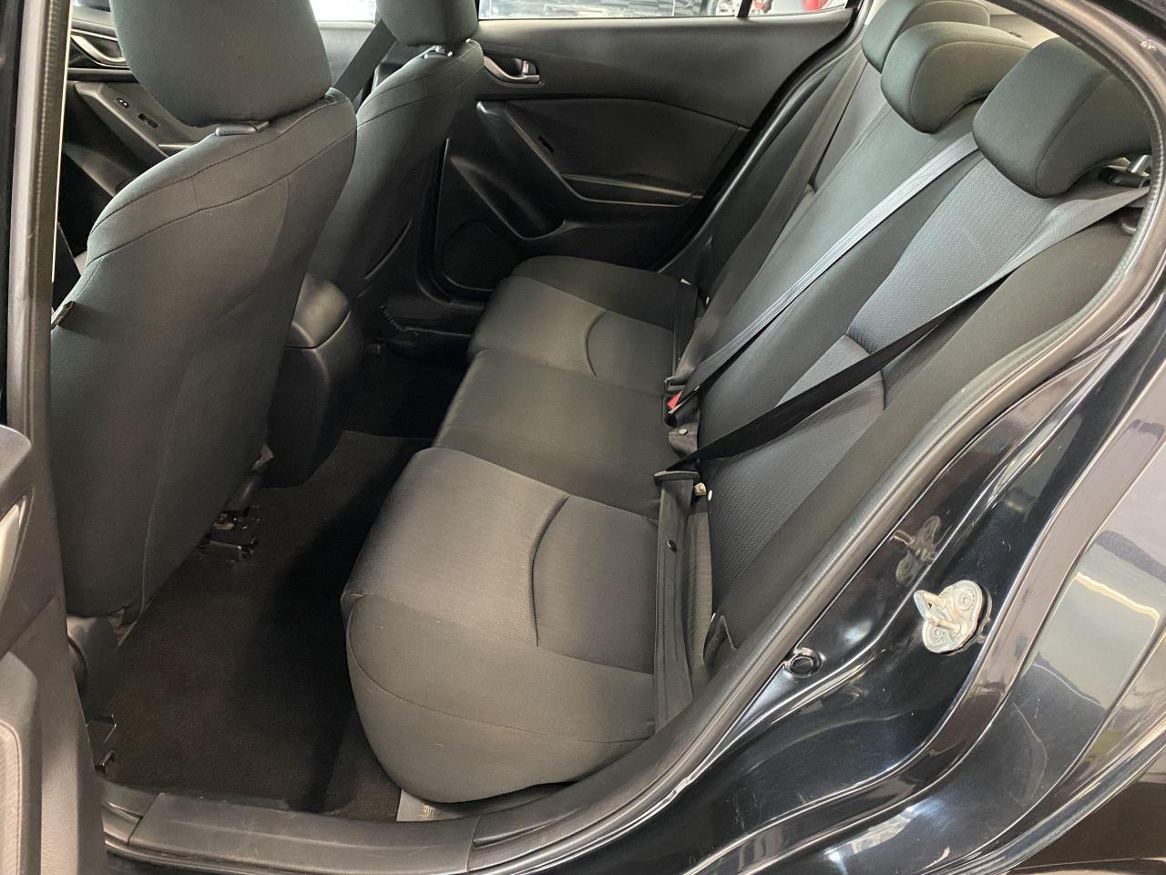 2015 Mazda MAZDA3 GX+A/C+Cruise Control+Clean Carfax Photo74