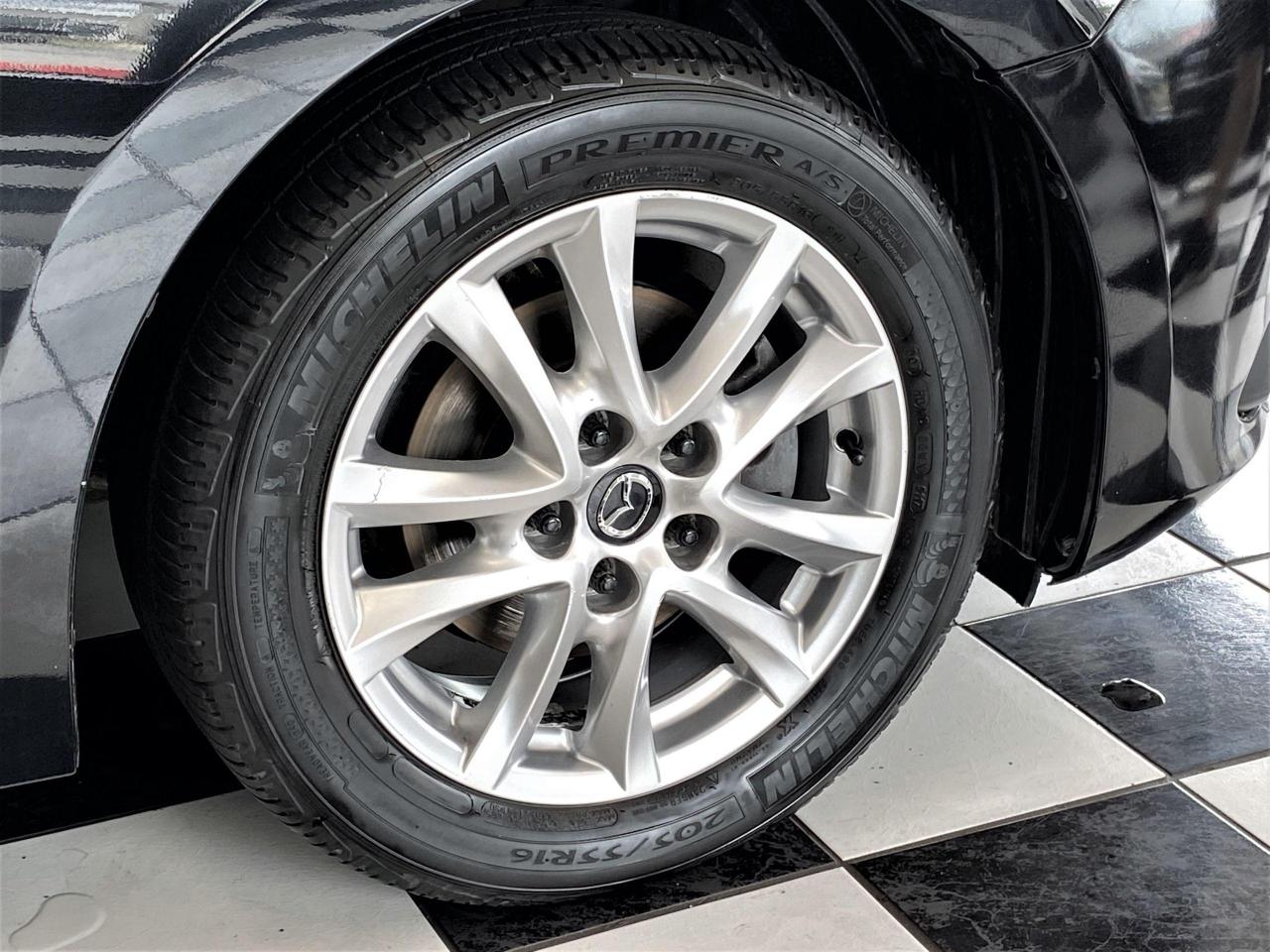 2015 Mazda MAZDA3 GX+A/C+Cruise Control+Clean Carfax Photo95