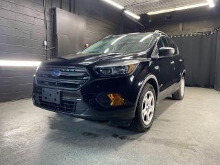 2018 Ford Escape S / LOW KMS / Clean CarFax - Photo #1
