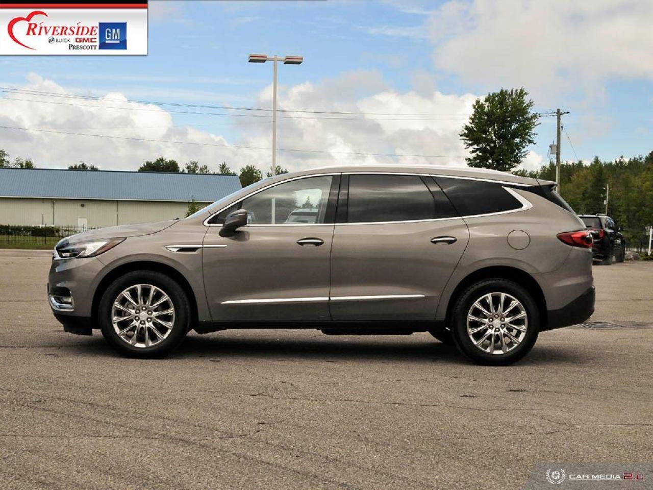 2019 Buick Enclave Premium Photo2