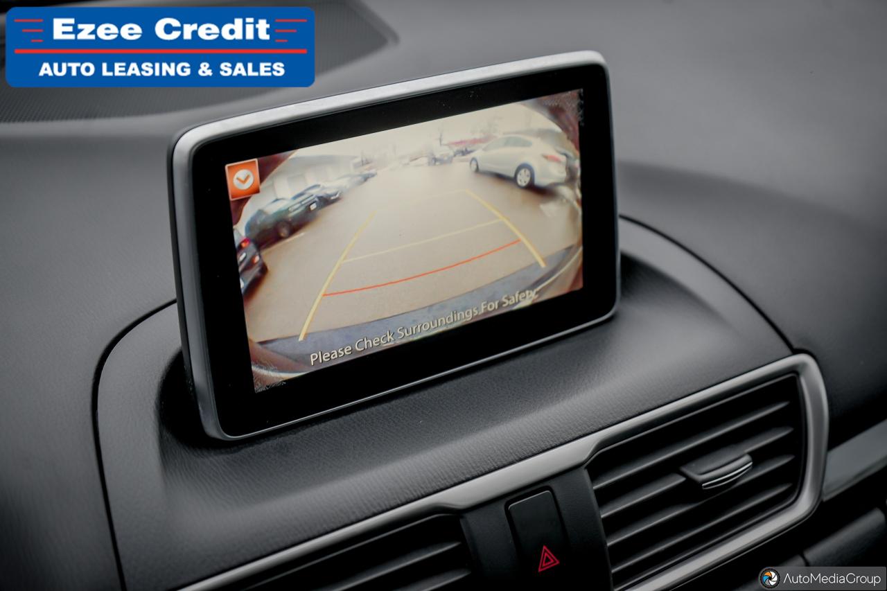 2016 Mazda MAZDA3  Photo