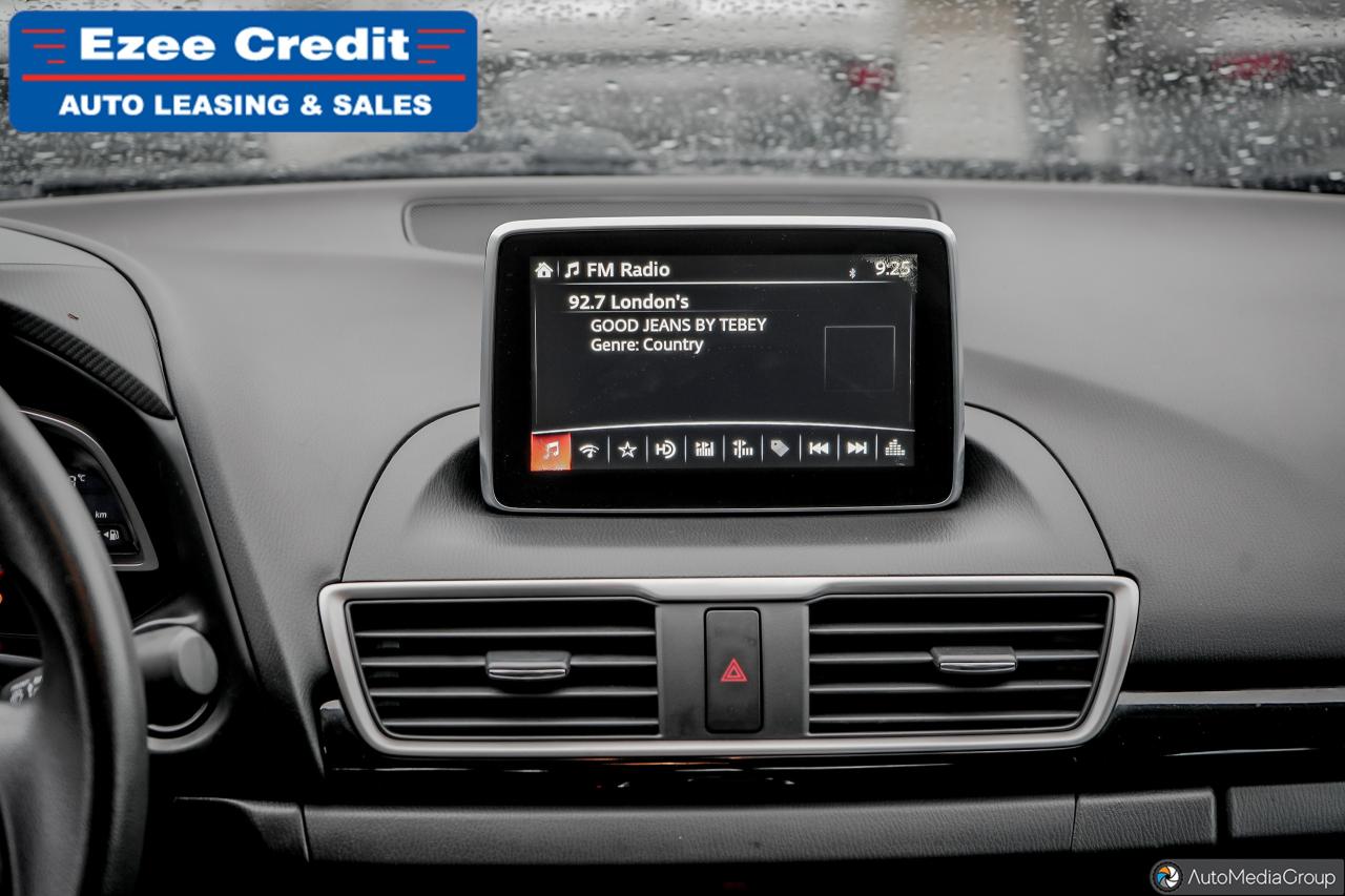 2016 Mazda MAZDA3  Photo