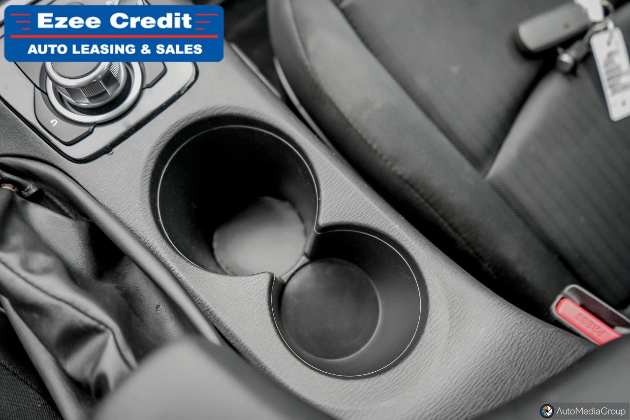 2016 Mazda MAZDA3  Photo