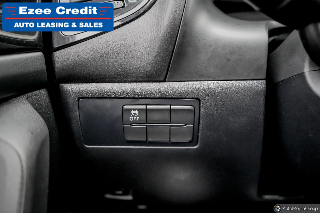 2016 Mazda MAZDA3  Photo