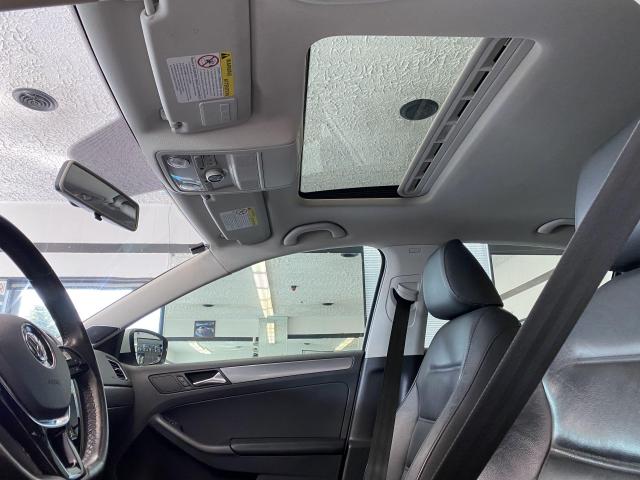 2015 Volkswagen Jetta Highline+ApplePlay+GPS+Blind Spot+Leather+Roof Photo11
