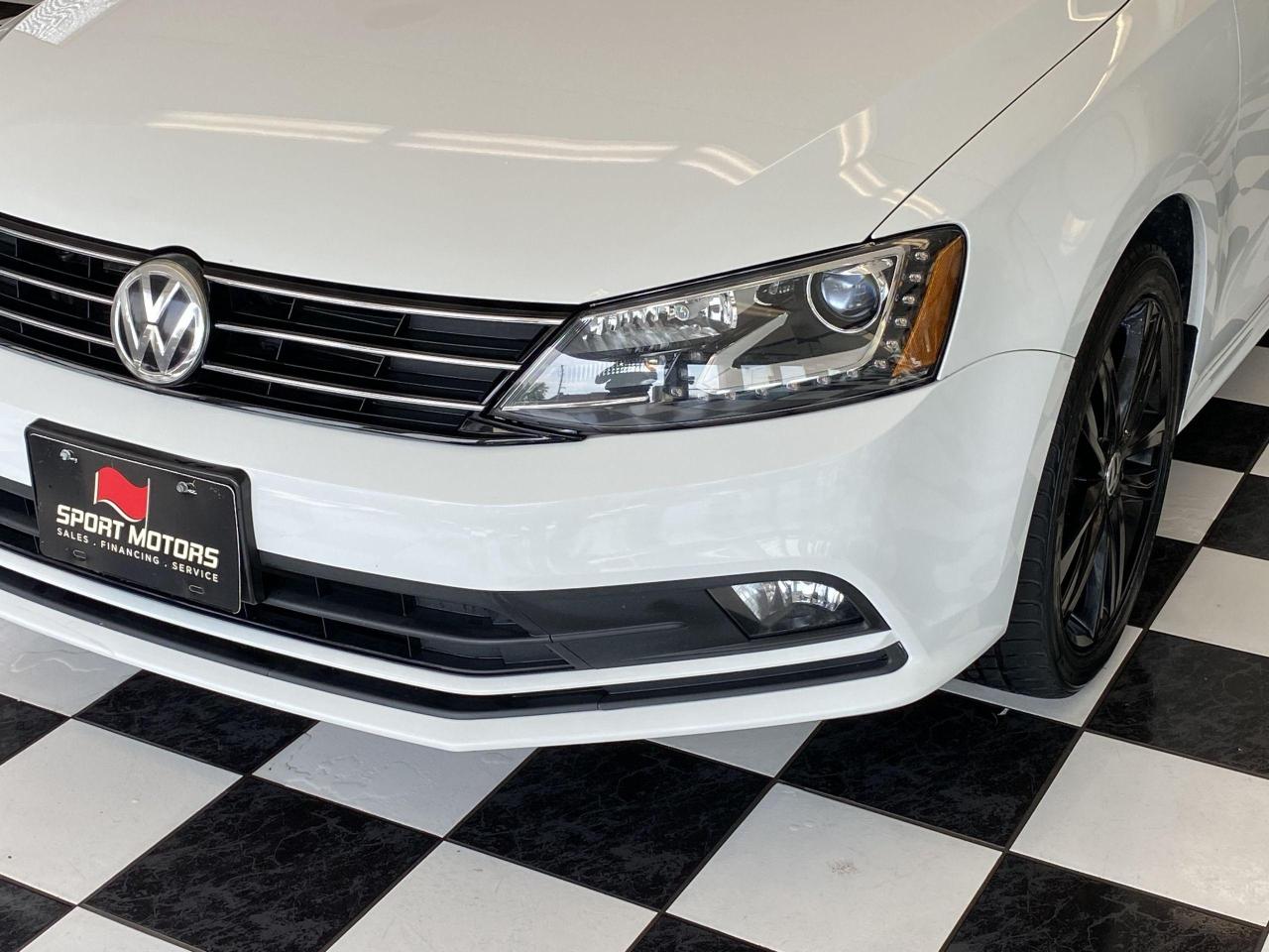 2015 Volkswagen Jetta Highline+ApplePlay+GPS+Blind Spot+Leather+Roof - Photo #35