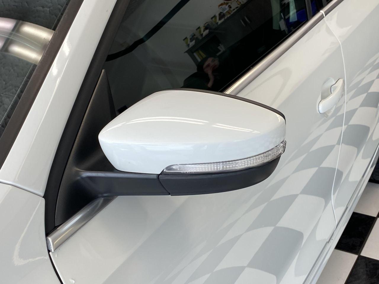 2015 Volkswagen Jetta Highline+ApplePlay+GPS+Blind Spot+Leather+Roof - Photo #54